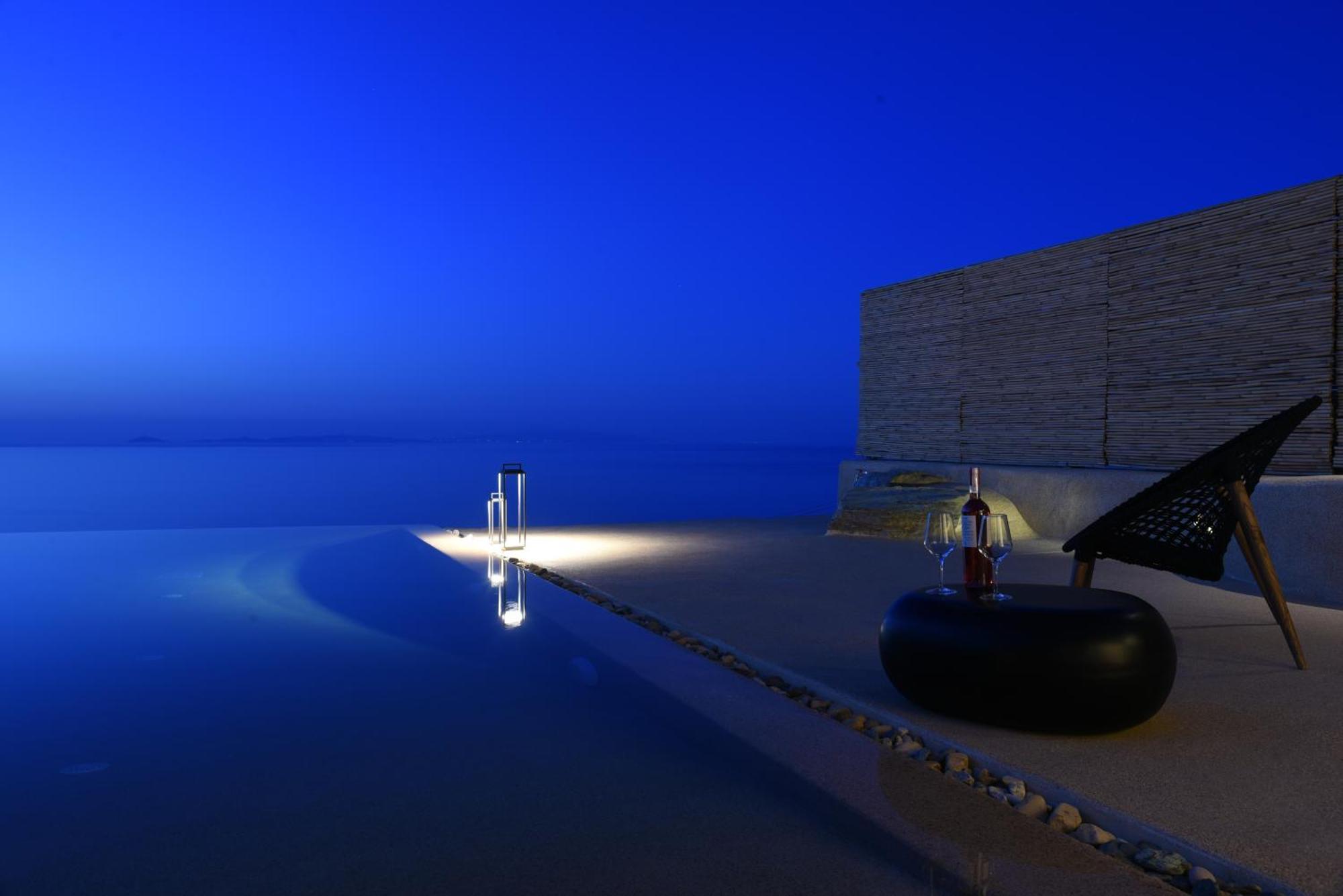 Agada Folegandros Suites & Villas Áno Meriá Bagian luar foto