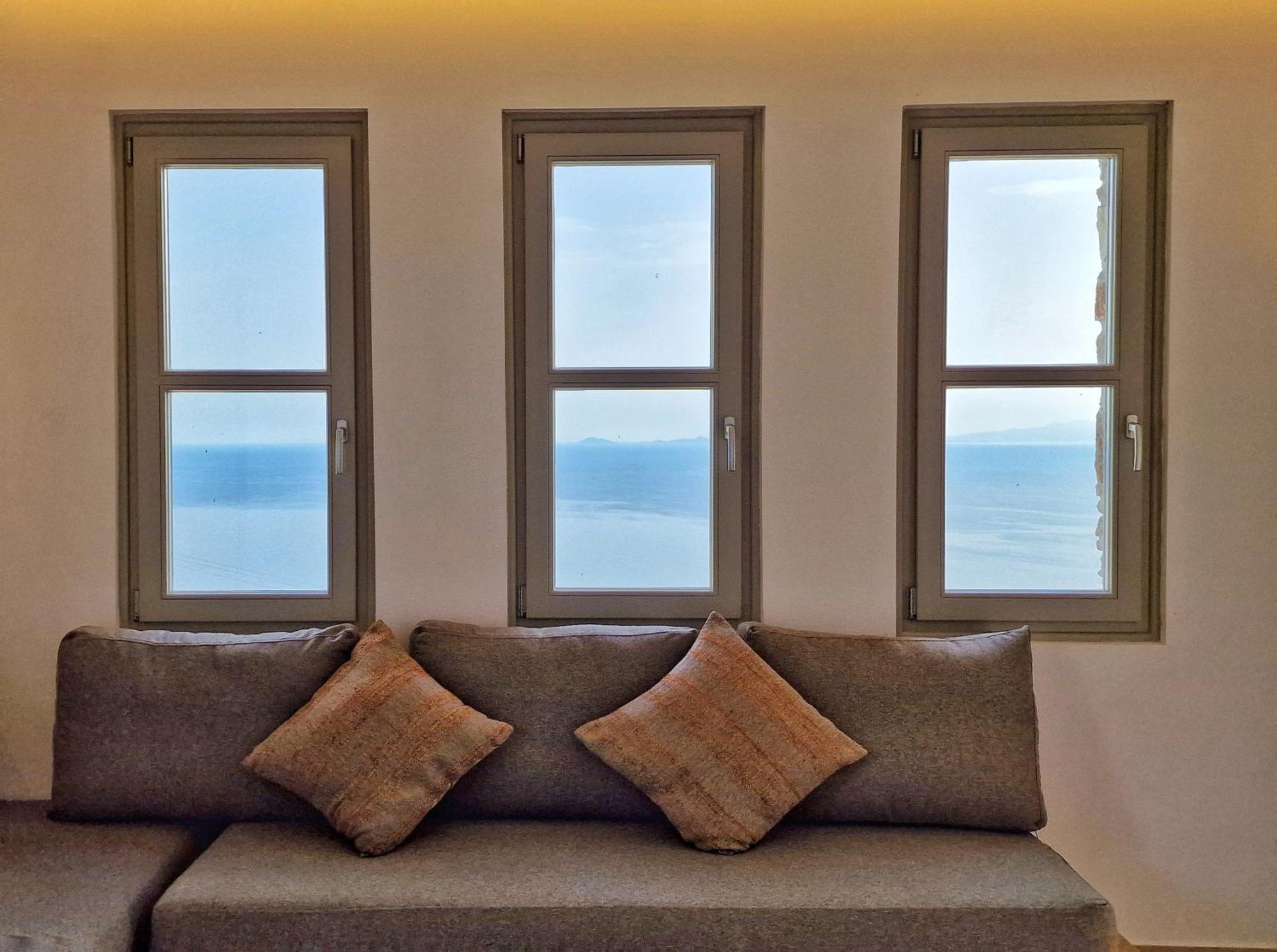 Agada Folegandros Suites & Villas Áno Meriá Bagian luar foto