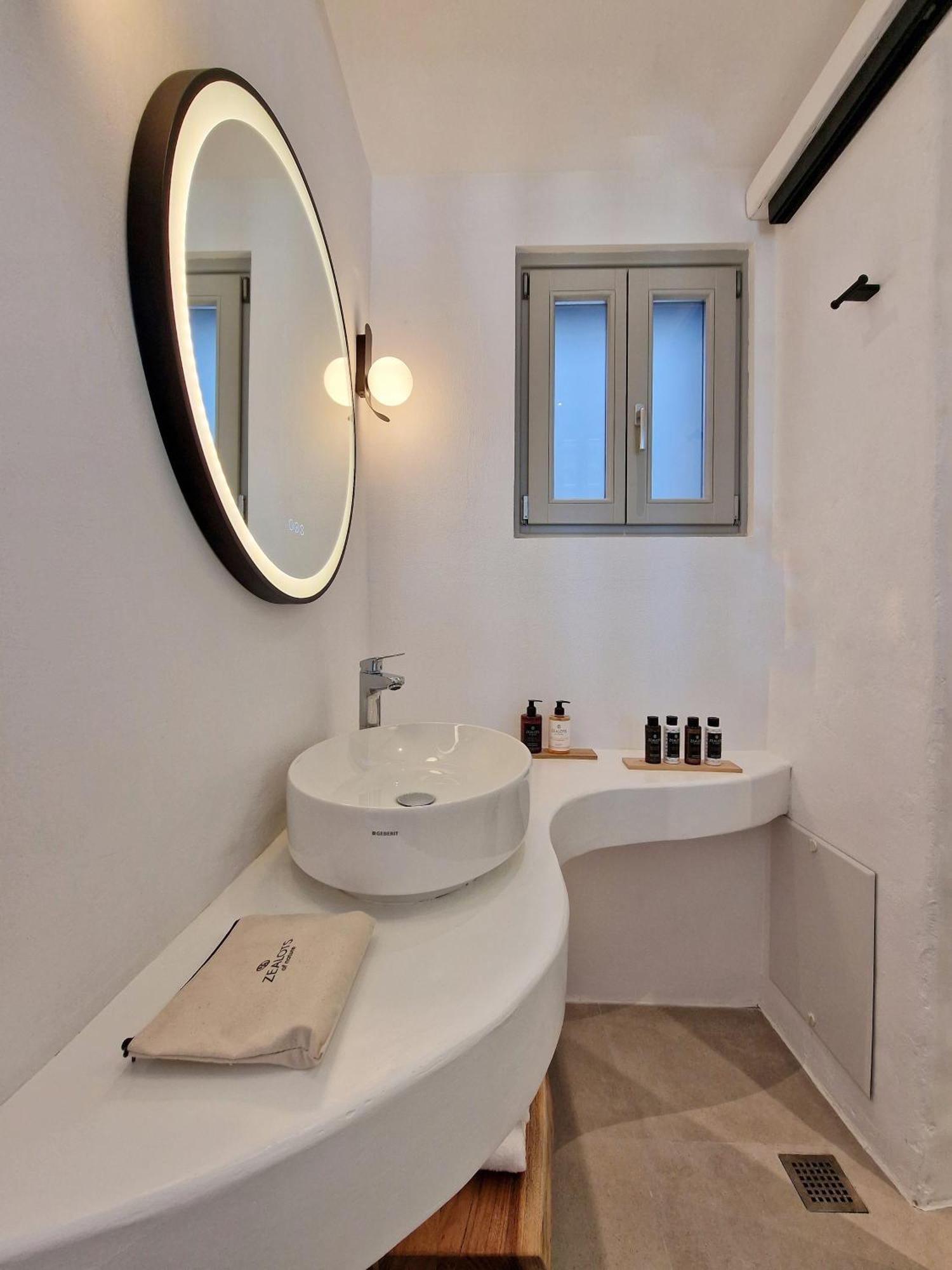 Agada Folegandros Suites & Villas Áno Meriá Bagian luar foto