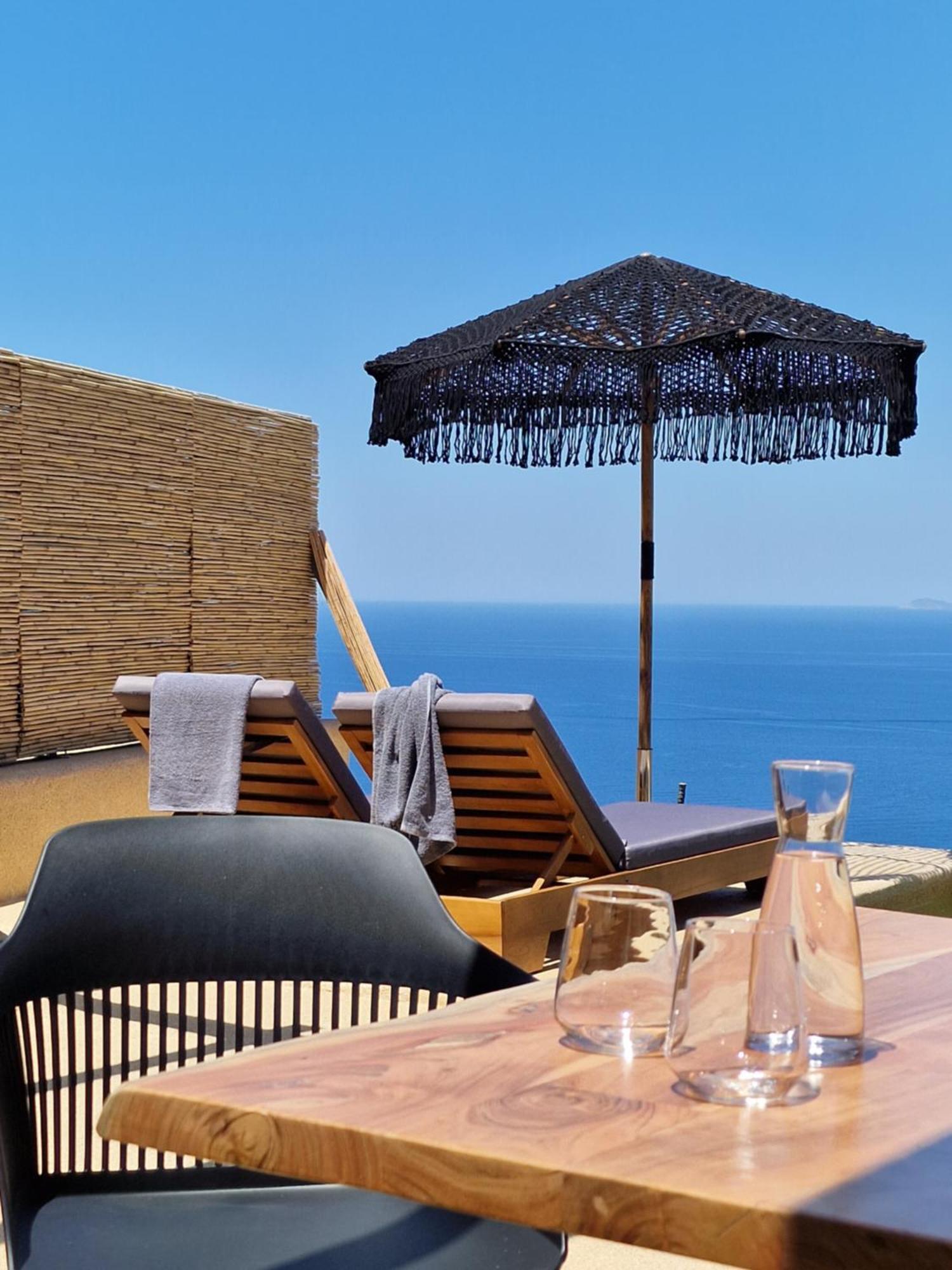 Agada Folegandros Suites & Villas Áno Meriá Bagian luar foto