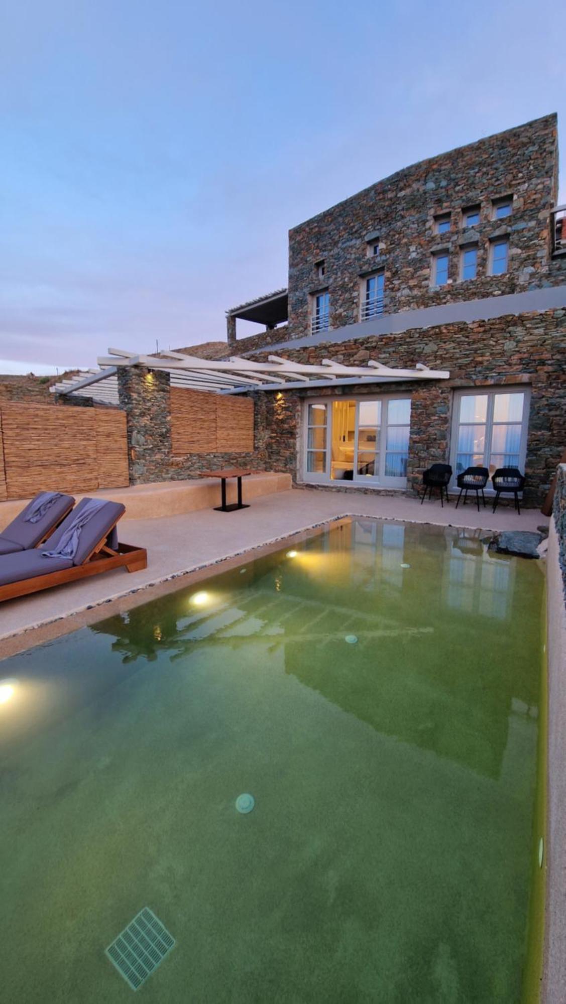Agada Folegandros Suites & Villas Áno Meriá Bagian luar foto
